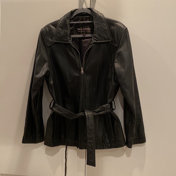 Woman’s AUTHENTIC Wilson Leather Jacket - Picture 6 of 6